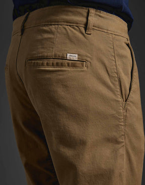 Pantalon pour homme par Pullin | DNG CHINO TAUPE | Machemise.ca, vêtements mode pour hommes