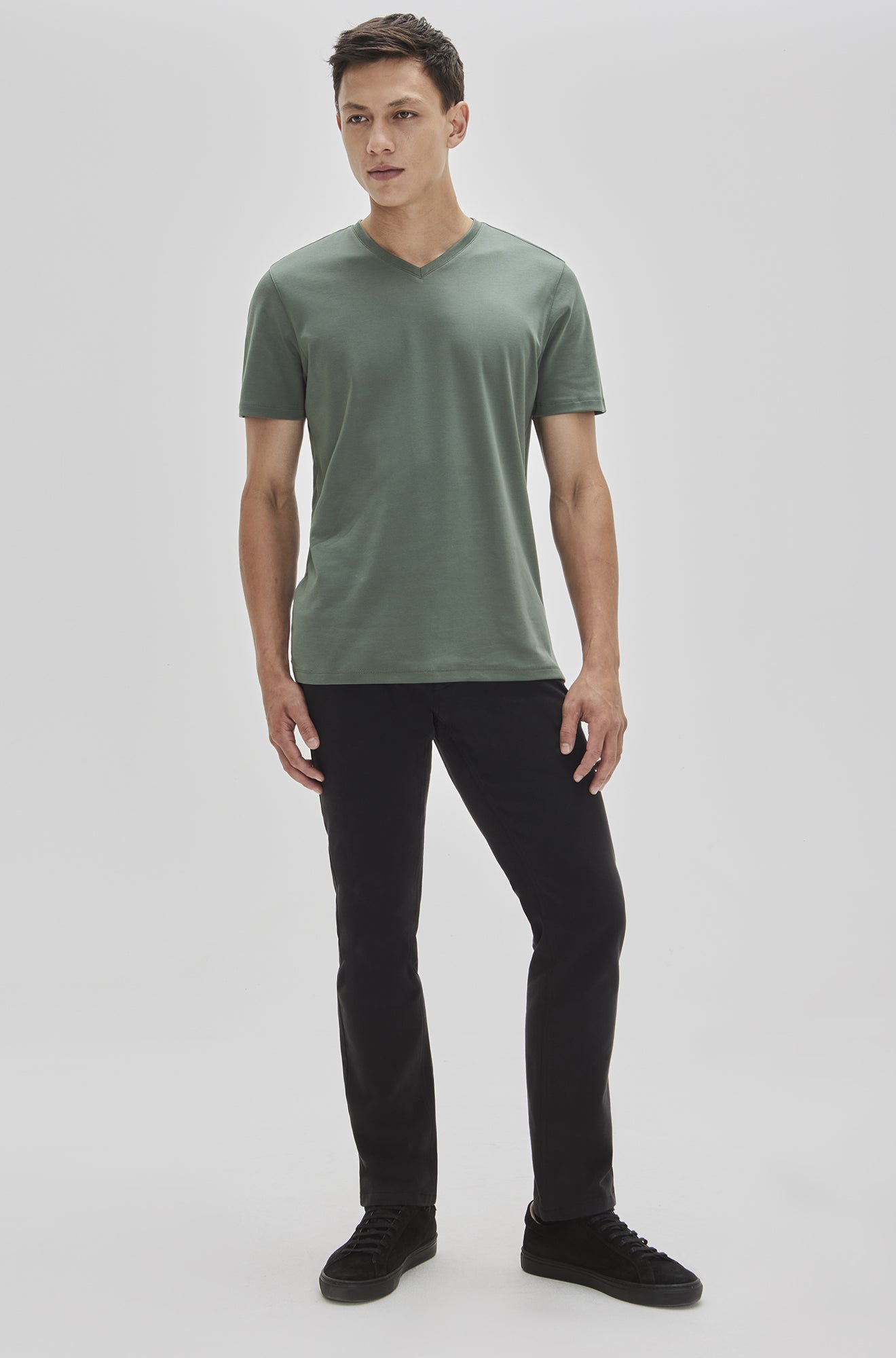 T-Shirt col V pour homme par Robert Barakett | Georgia 23336V WILLW | Machemise.ca, vêtements mode pour hommes